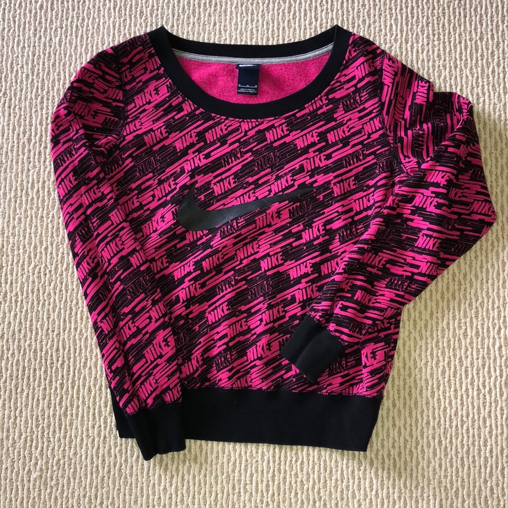 Women’s Nike Sweatshirt